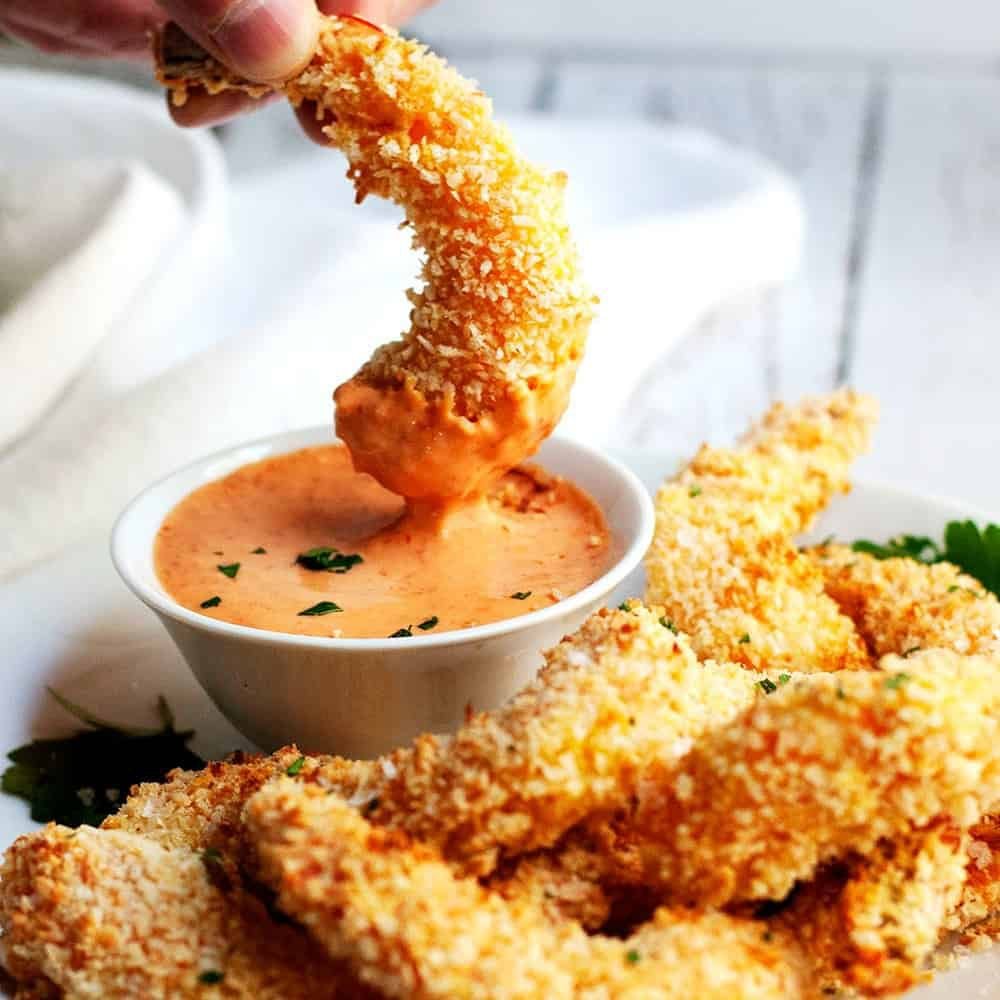 Coconut crusted shrimp with dipping sauce